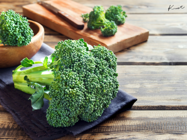 ブロッコリー/ Broccolis